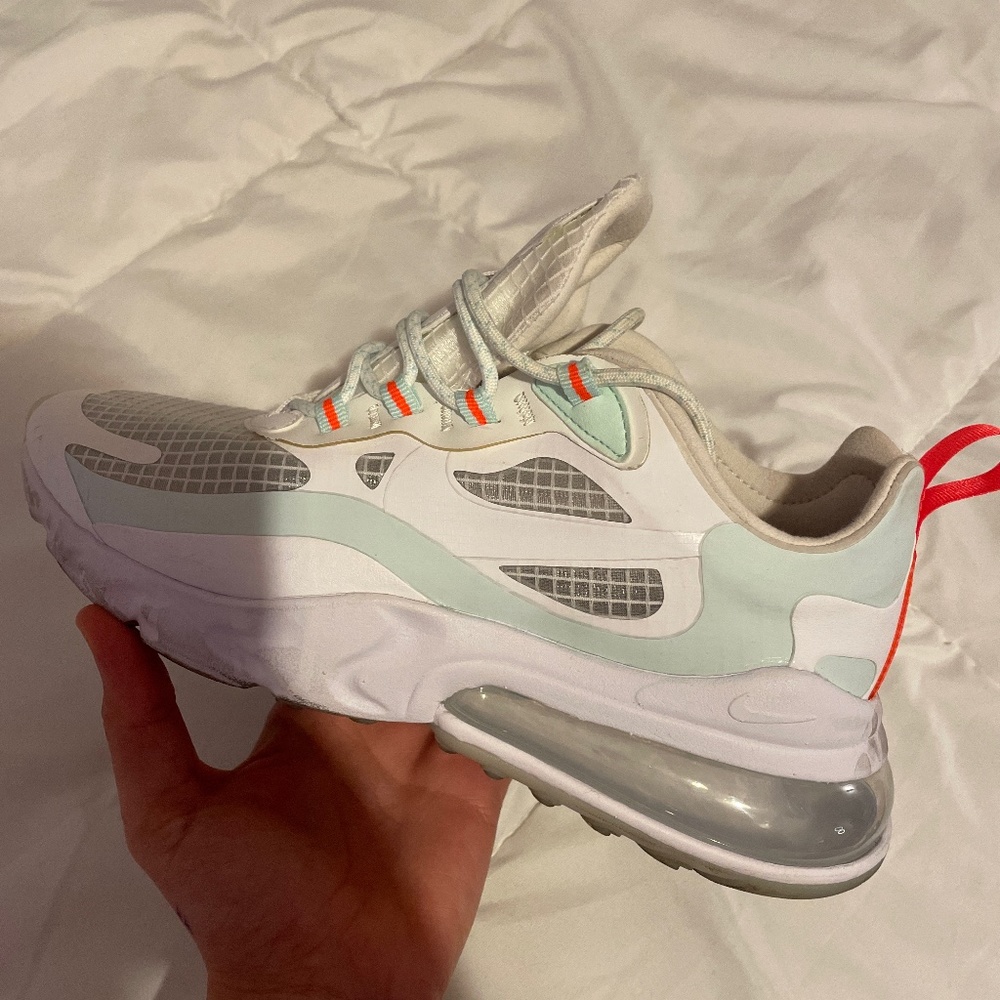 NIKE AIR WHITE/ORANGE